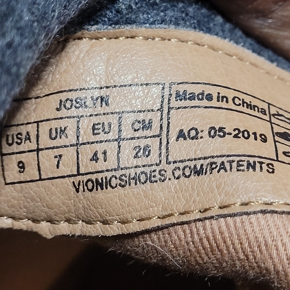 Vionic Joslyn Leather Charcoal Gray Weather Resistant Ankle Boots Size 9 - Picture 9 of 10